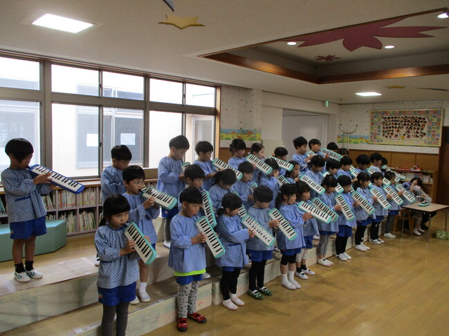 年中組