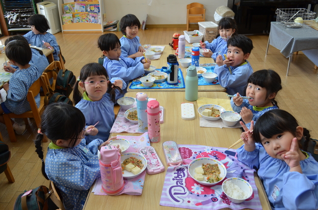 給食
