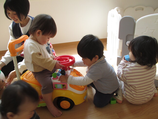 ０・１歳児