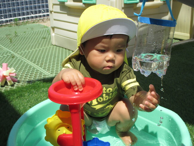 ０・１歳児クラス