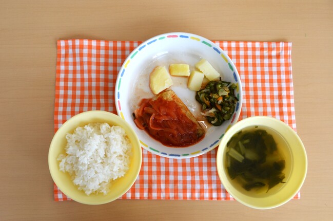 給食