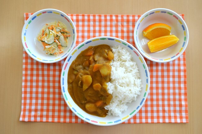給食