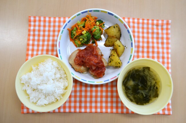 給食