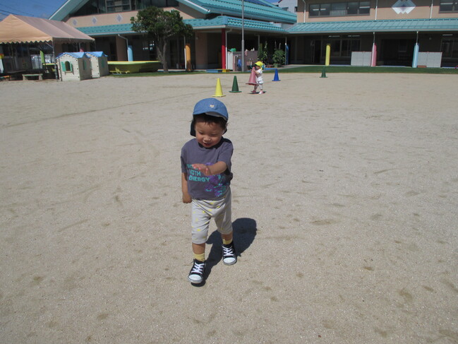 ０・１歳児