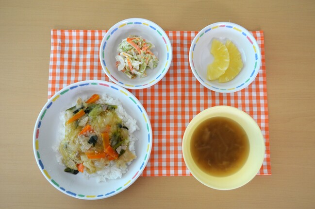 給食