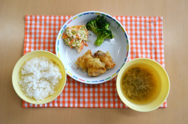 給食