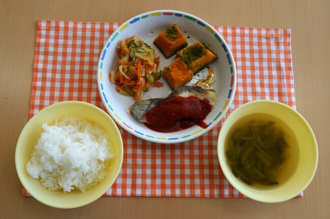 給食