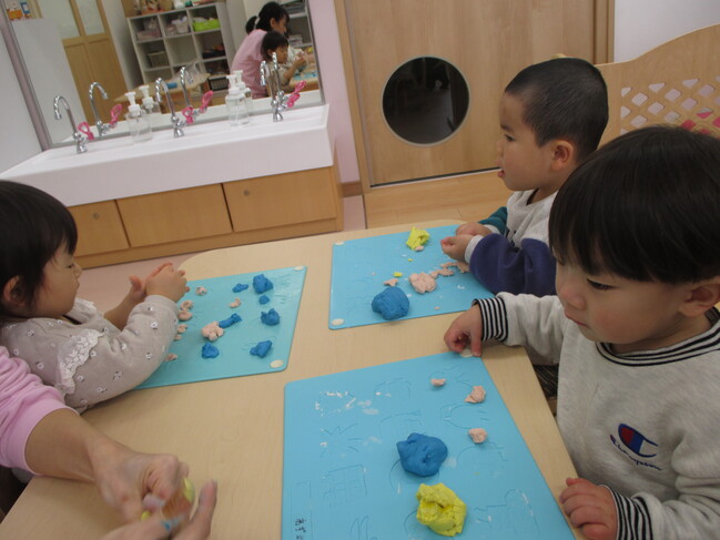 ０・１歳児クラス