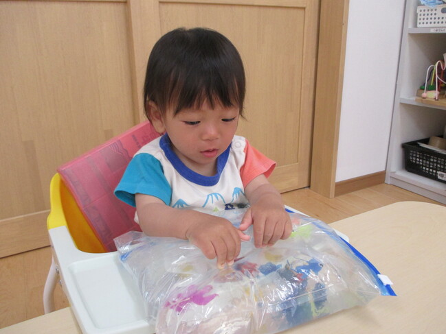 ０歳児の様子