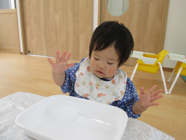 ０歳児の様子