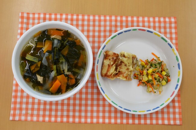 給食