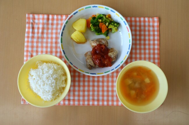 給食
