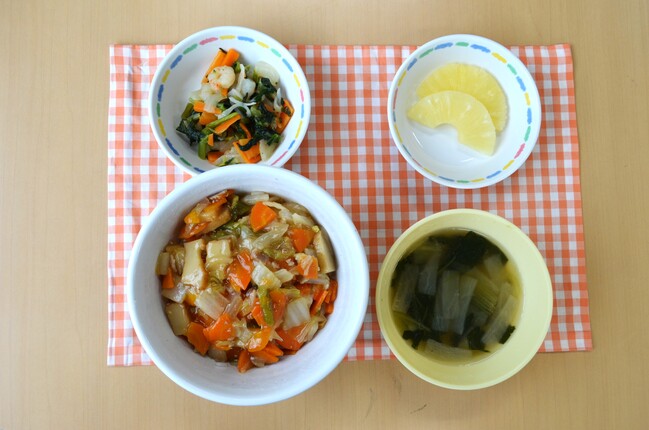 給食
