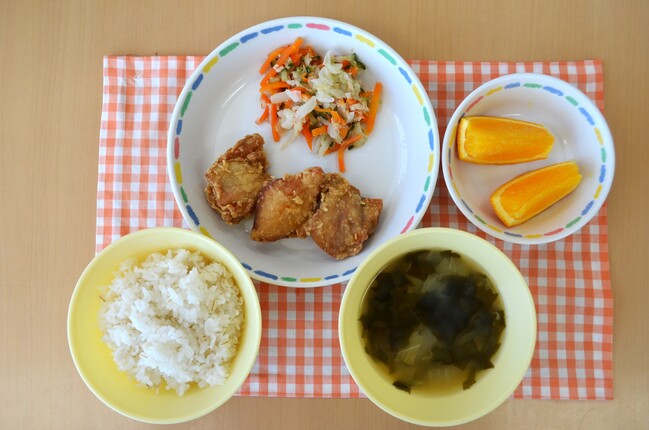 給食