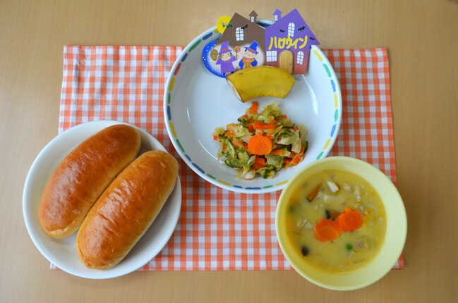 給食