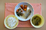 給食