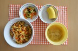 給食