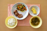 給食