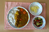 給食